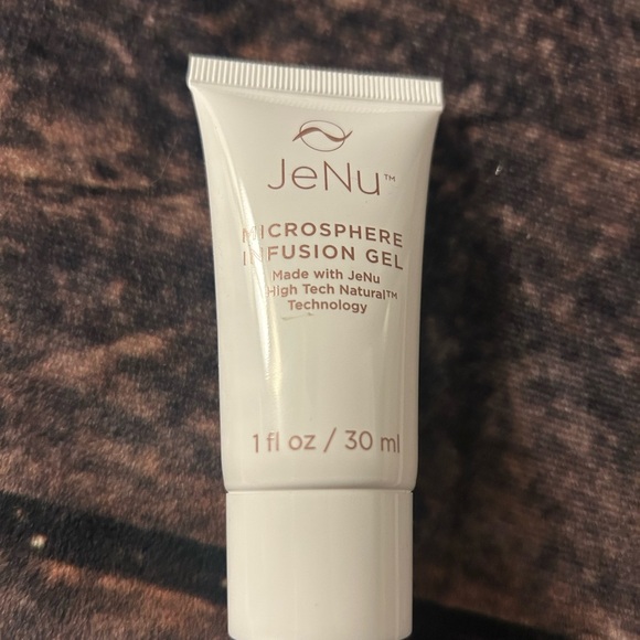 JeNu Plus Ultrasonic Infuser, Hyaluronic Acid Serum & Microsphere Infusion Gel - Picture 2 of 8